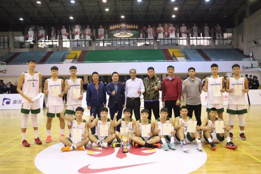 CBA盘口与数据深度__今日CBA盘口分析·大小分策略·球队档案中国人寿·NYBO 青少年篮球公开赛（秋季赛）邵阳赛区网络人气冠军