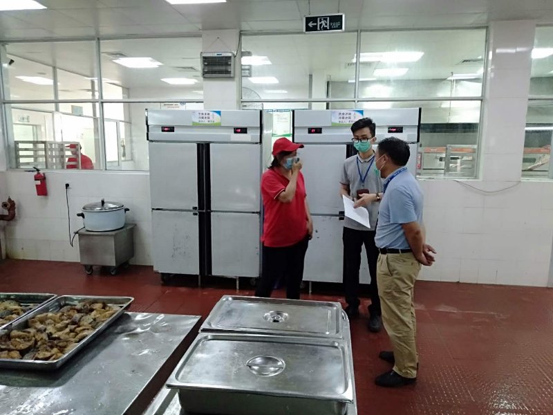 香煎黑椒鸡胸沙拉