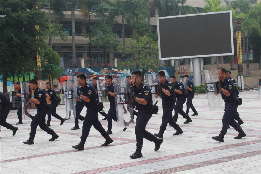 企石:开展警务技能大练兵 提升公安队伍“硬核担当”