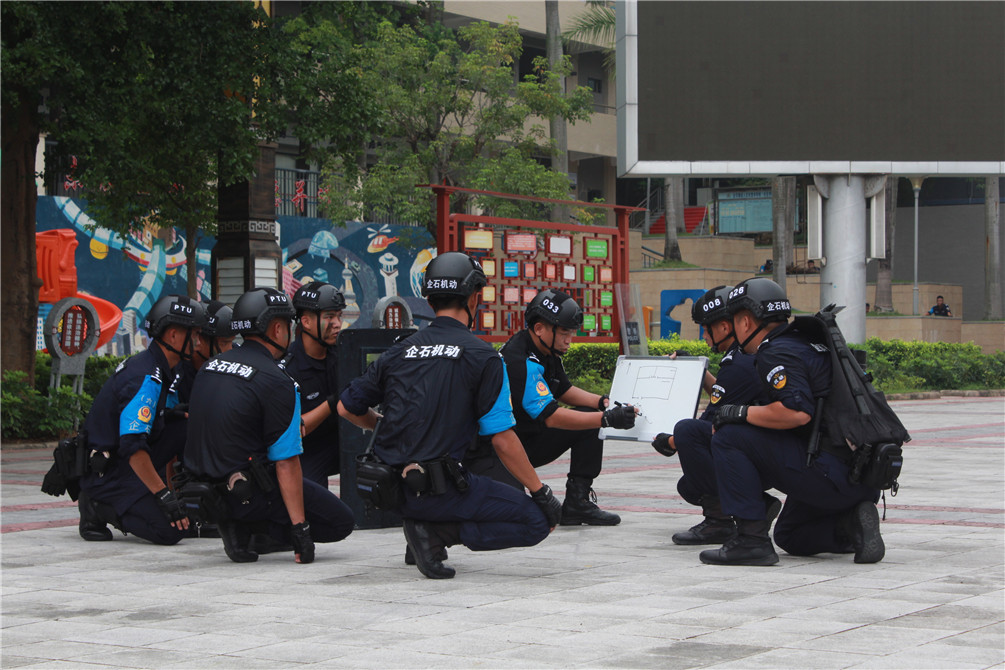 企石:开展警务技能大练兵 提升公安队伍“硬核担当”