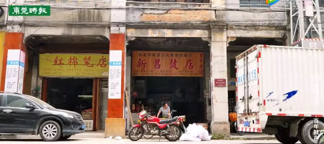 百年石龙新昌鼓一个手工制鼓匠人的坚守