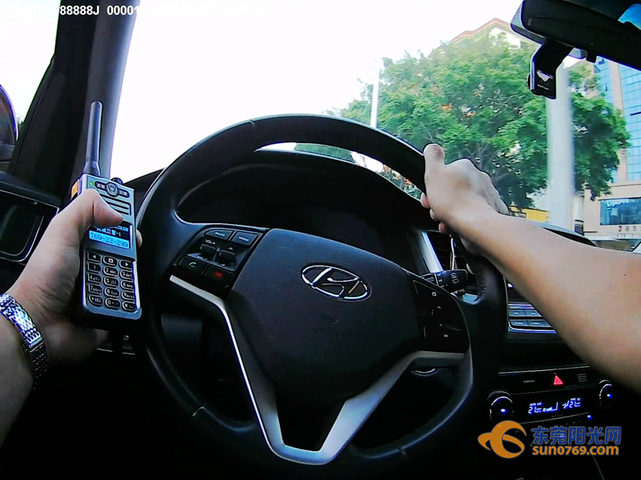 东莞正能量6个月3人这位交警自带救人体质