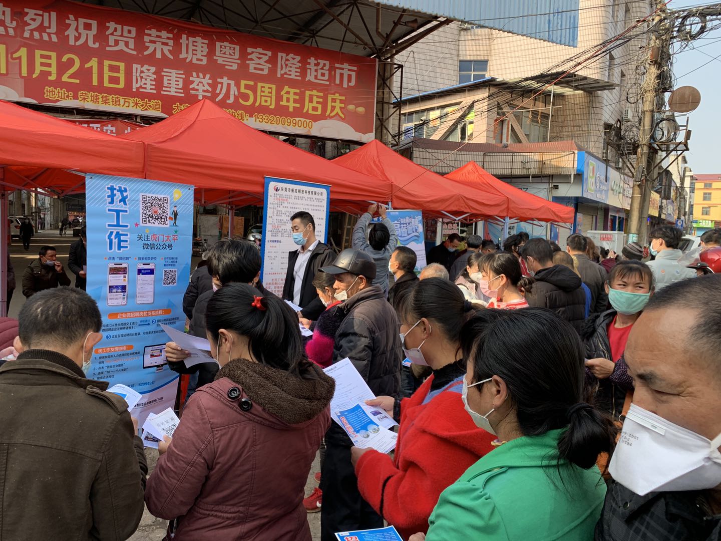 生活用品批发：打开便捷居家生活的钥匙