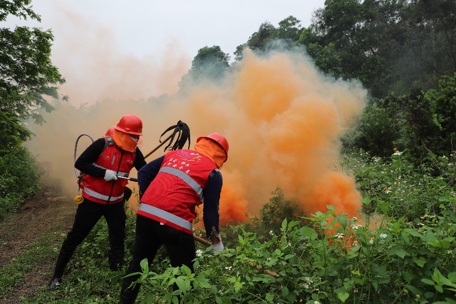 桥头举行2020年森林防火应急演练
