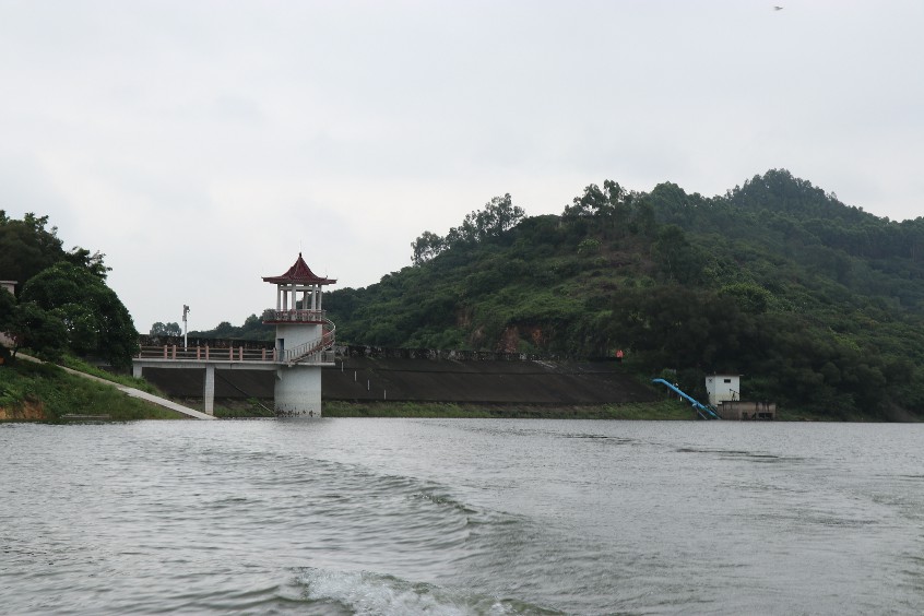 大朗各大水庫嚴陣以待防禦暴雨