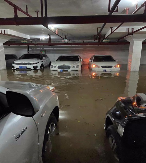 地下车库遭水浸,物业是否要担责?律师解答来了