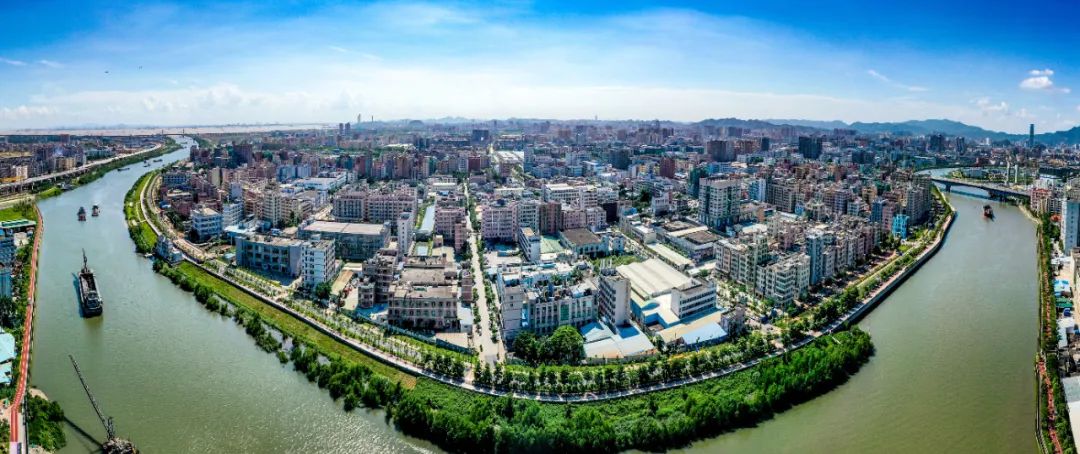 长安镇第十七届人民代表大会第九次会议开幕