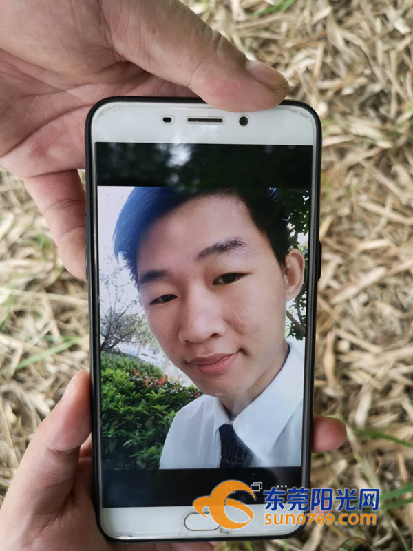 视频致敬英雄关腾飞获见义勇为确认亲属感激东莞大爱