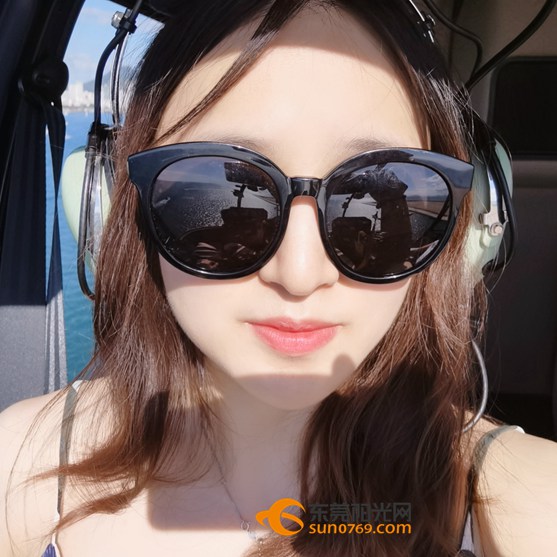 1,墨镜一带,出发啦!jpg