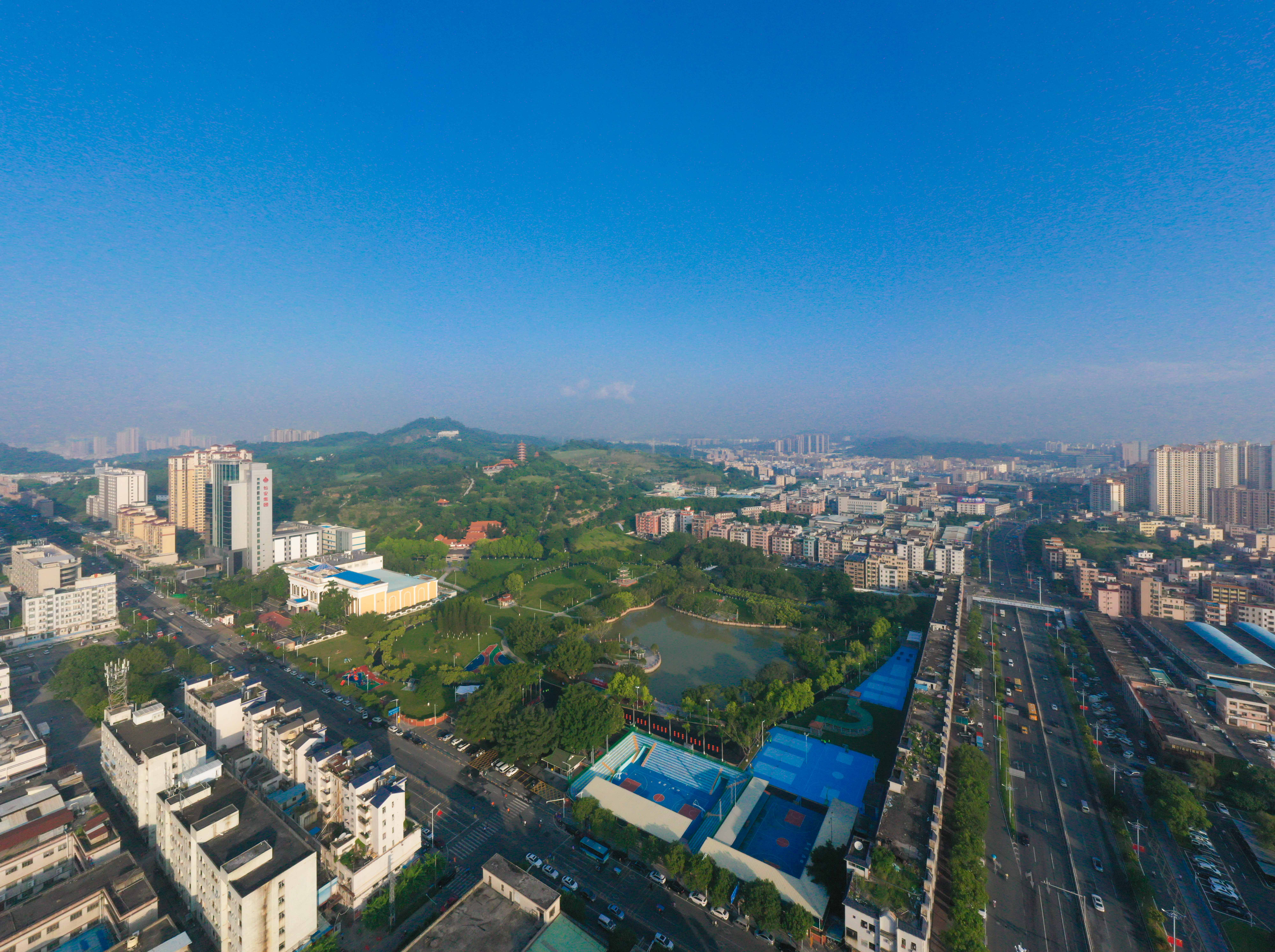 凤岗雁田村开展"听党话,感党恩,跟党走"宣讲活动