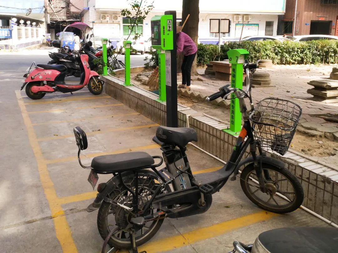 便民|中堂市民点赞71个电动自行车充电桩建设!更安全,更便利